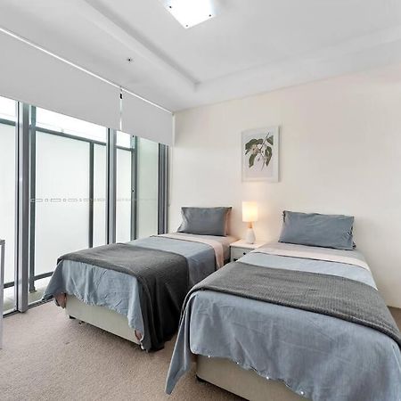 Tropical Resort ~ 2 Bed/2 Bath/1 Car ~ West End Brisbane Exterior foto